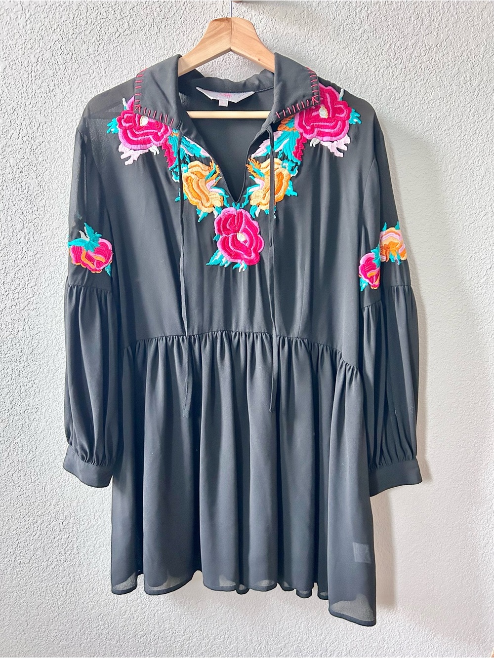 Roja Black Floral Embroidered Mini Dress Size Large Western Boho